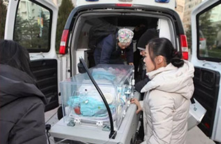措美县妇婴监护型护送